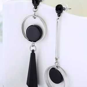 Asymmetrical Trendy Dangle Black Drop Earrings